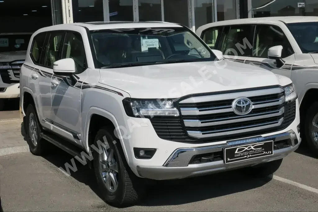 Toyota  Land Cruiser  GXR  2024  Automatic  0 Km  6 Cylinder  Four Wheel Drive (4WD)  SUV  White  With Warranty
