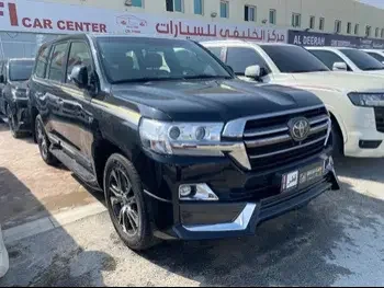 Toyota  Land Cruiser  VXR- Grand Touring S  2020  Automatic  45,000 Km  8 Cylinder  Four Wheel Drive (4WD)  SUV  Black