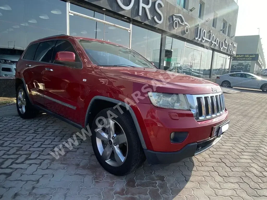 Jeep  Grand Cherokee  Limited  2011  Automatic  212,000 Km  6 Cylinder  Four Wheel Drive (4WD)  SUV  Red