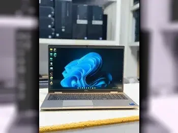 Laptops Dell  - Latitude  2021  - Grey  - Windows 11  - Intel  - Core i7  -Memory (Ram): 16 GB