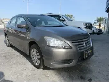 Nissan  Sentra  2014  Automatic  230,000 Km  4 Cylinder  Front Wheel Drive (FWD)  Sedan  Brown