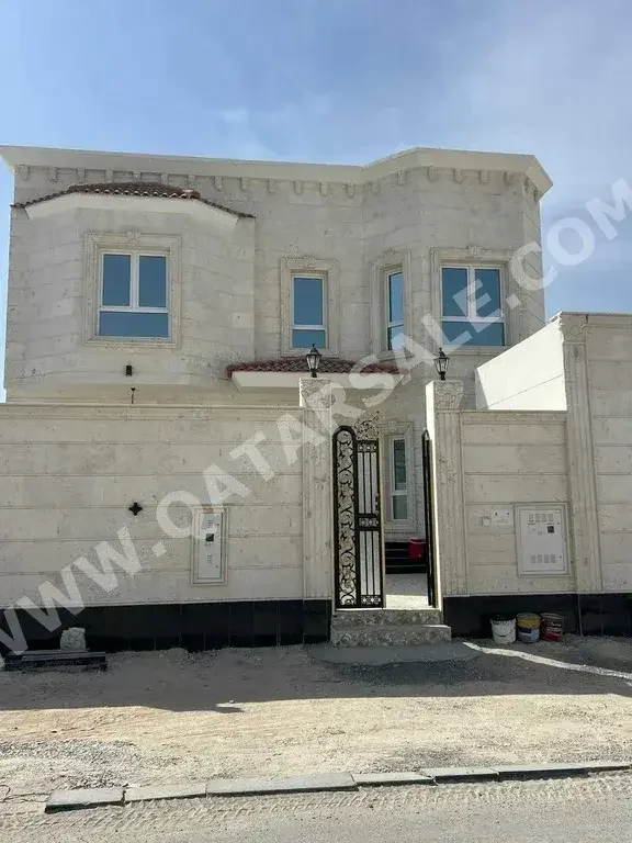Labour Camp Family Residential  - Not Furnished  - Al Daayen  - Wadi Al Banat  - 6 Bedrooms