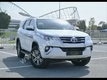 Toyota  Fortuner  2018  Automatic  148,000 Km  4 Cylinder  Four Wheel Drive (4WD)  SUV  White