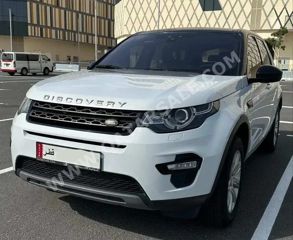 Land Rover  Discovery  Sport HSE  2016  Automatic  107,000 Km  4 Cylinder  Four Wheel Drive (4WD)  SUV  White