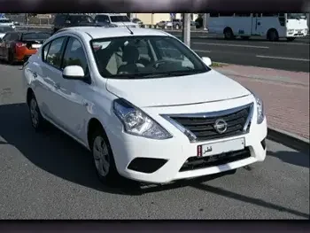 Nissan  Sunny  2013  Automatic  285,000 Km  4 Cylinder  Front Wheel Drive (FWD)  Sedan  White
