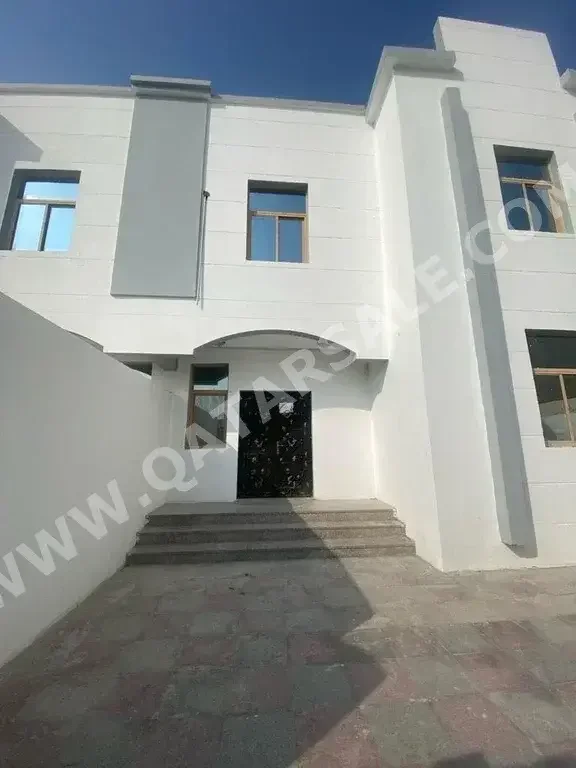 Family Residential  Not Furnished  Al Rayyan  Muraikh  4 Bedrooms