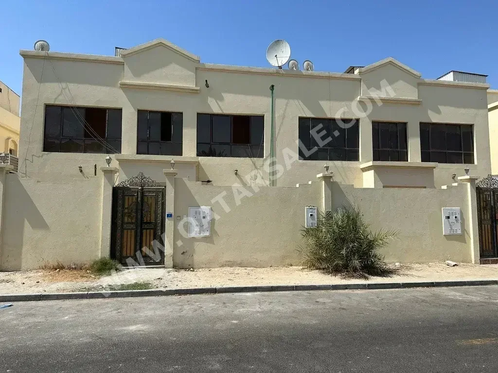 3 Bedrooms  Apartment  For Sale  in Doha -  Old Airport  Not Furnished