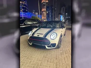 Mini  Cooper  Clubman JCW  2024  Automatic  0 Km  4 Cylinder  All Wheel Drive (AWD)  Classic  White  With Warranty