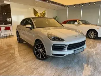 Porsche  Cayenne  S Coupe  2022  Automatic  6,000 Km  6 Cylinder  Four Wheel Drive (4WD)  SUV  Beige  With Warranty