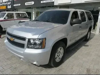 Chevrolet  Suburban  2013  Automatic  249,000 Km  6 Cylinder  Four Wheel Drive (4WD)  SUV  Silver