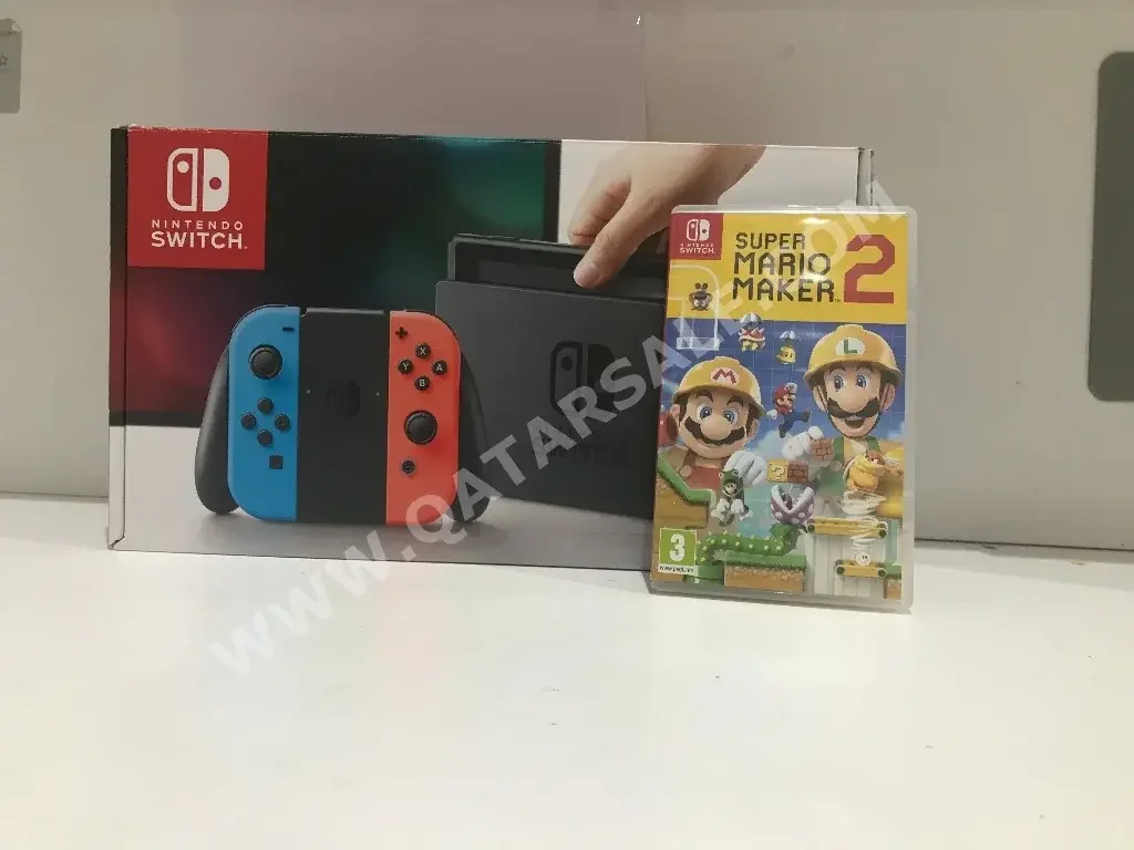 Video Games Consoles - Nintendo  - Nintendo Switch  -Included Controllers: 3