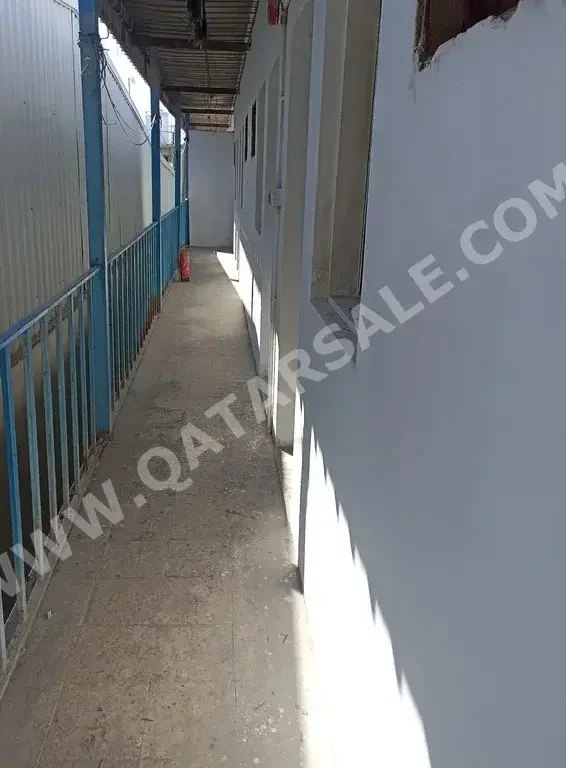 Labour Camp Doha  Industrial Area  10 Bedrooms
