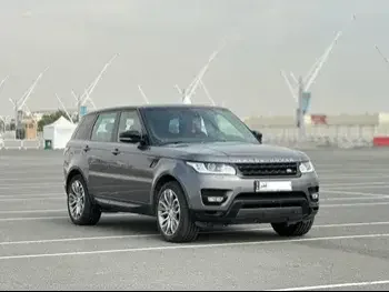 Land Rover  Range Rover  Sport Super charged  2016  Automatic  100,000 Km  8 Cylinder  Four Wheel Drive (4WD)  SUV  Gray