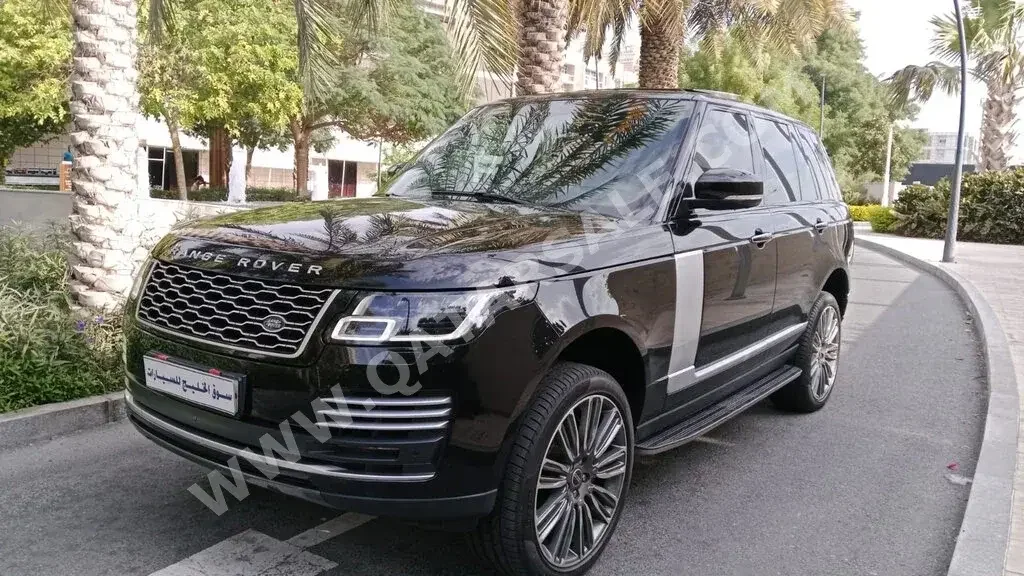  Land Rover  Range Rover  Vogue HSE  2018  Automatic  96,000 Km  8 Cylinder  Four Wheel Drive (4WD)  SUV  Black  With Warranty