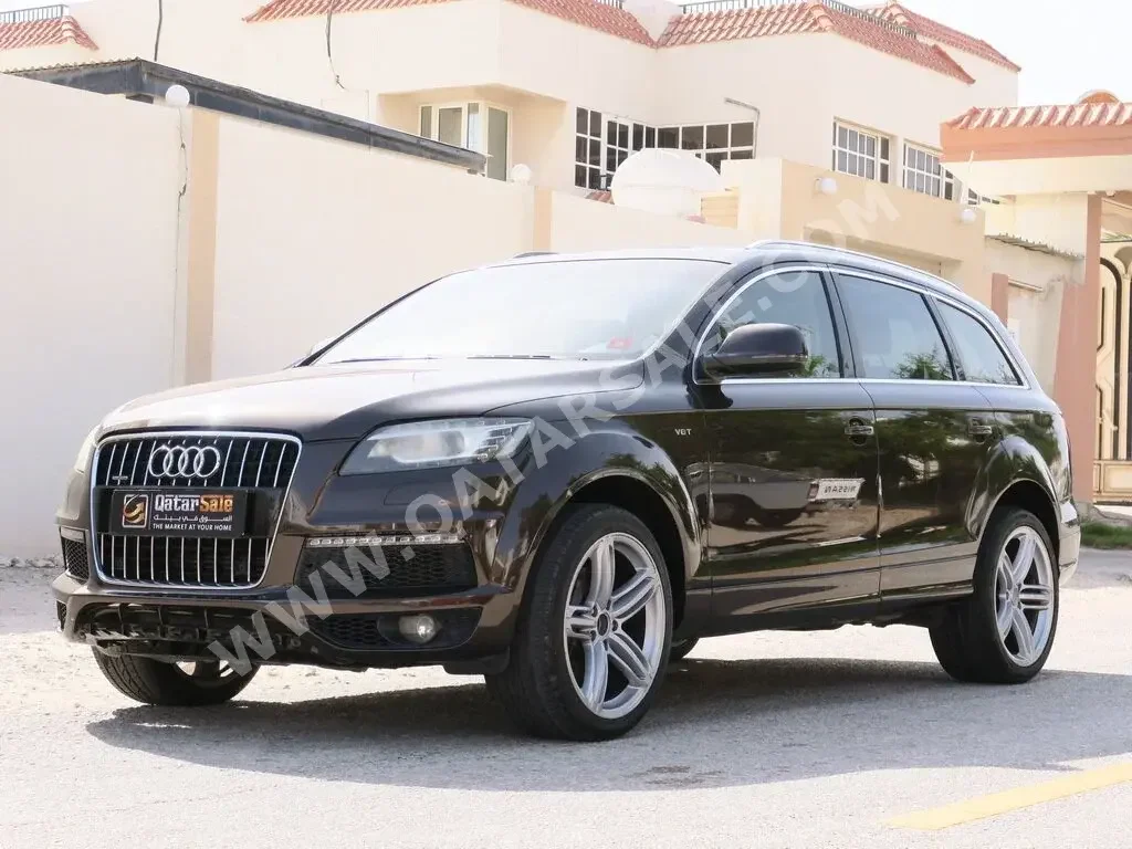 Audi  Q7  2011  Automatic  138,000 Km  6 Cylinder  Four Wheel Drive (4WD)  SUV  Brown