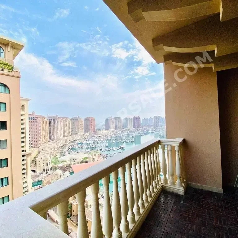 2 غرف نوم  شقة  للبيع  الدوحة -  اللؤلؤة  مفروشة بالكامل