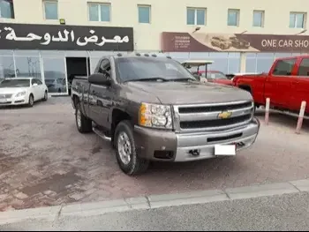 Chevrolet  Silverado  2013  Automatic  375,000 Km  8 Cylinder  Four Wheel Drive (4WD)  Pick Up  Brown