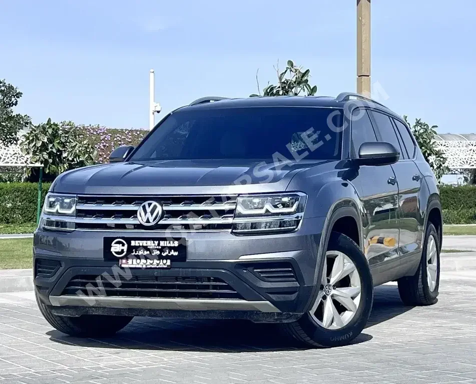 Volkswagen  Teramont  2019  Automatic  39,950 Km  4 Cylinder  Four Wheel Drive (4WD)  SUV  Gray  With Warranty