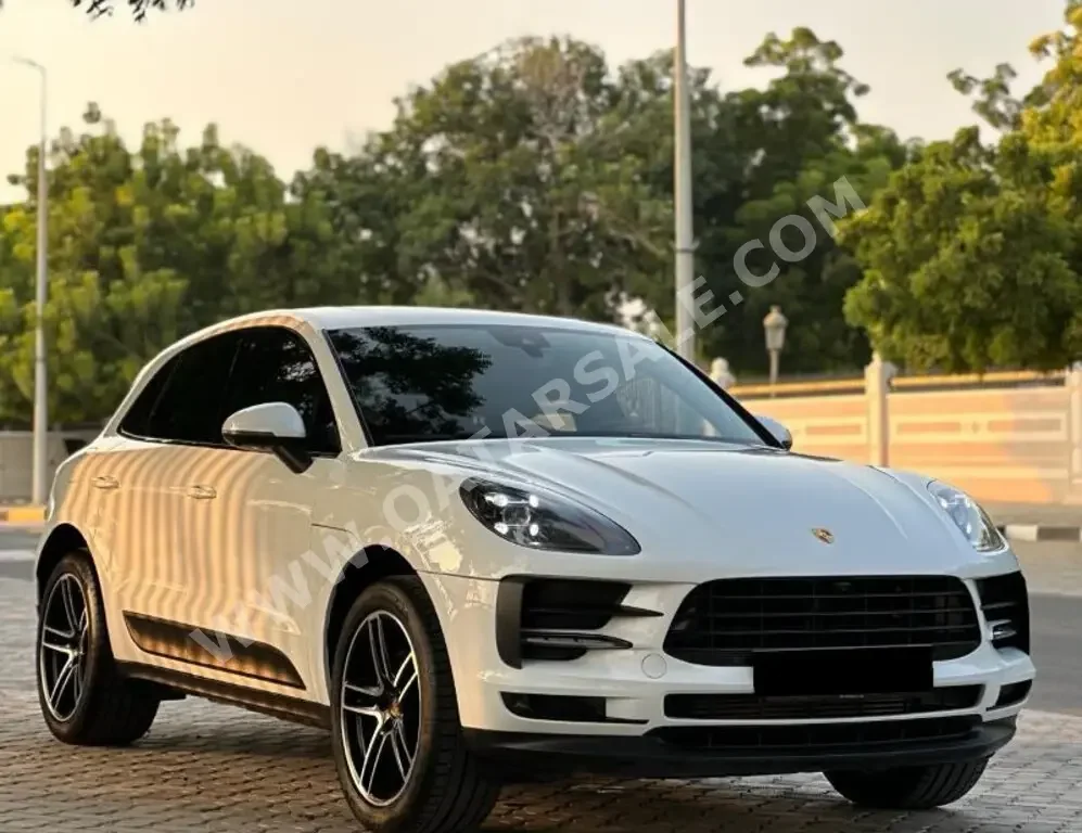 Porsche  Macan  2019  Automatic  55,000 Km  6 Cylinder  Four Wheel Drive (4WD)  SUV  White  With Warranty