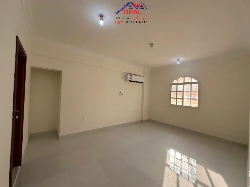 3 Bedrooms  Apartment  For Rent  Al Wakrah -  Al Wakrah  Not Furnished
