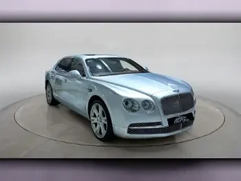 Bentley  GTC  2015  Automatic  154,000 Km  12 Cylinder  All Wheel Drive (AWD)  Sedan  Silver