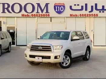 Toyota  Sequoia  SR5  2014  Automatic  338,000 Km  8 Cylinder  Four Wheel Drive (4WD)  SUV  White
