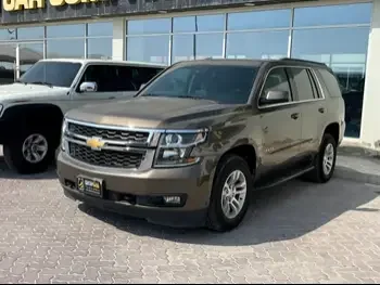 Chevrolet  Tahoe  2016  Automatic  177,000 Km  8 Cylinder  Four Wheel Drive (4WD)  SUV  Beige