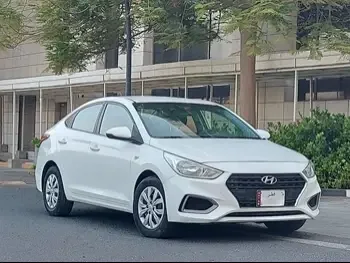 Hyundai  Accent  1.6  2019  Automatic  118,000 Km  4 Cylinder  Front Wheel Drive (FWD)  Sedan  White