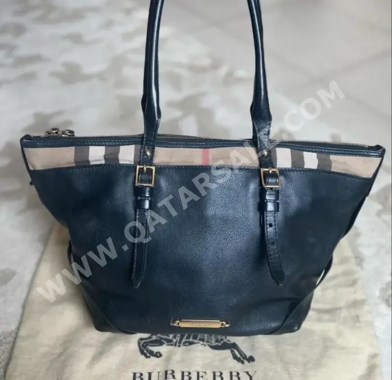 Tote Bag  Burberry  Black  Genuine Leather  For Women