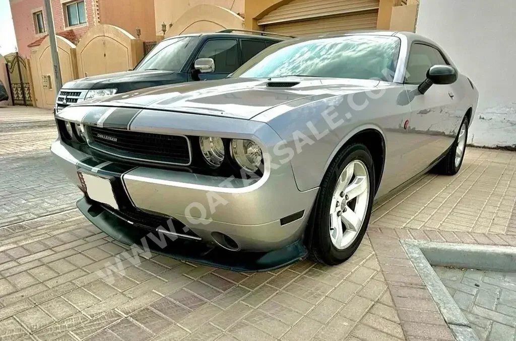 Dodge  Challenger  2013  Automatic  162,000 Km  6 Cylinder  Rear Wheel Drive (RWD)  Coupe / Sport  Silver