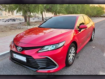 Toyota  Camry  LE  2023  Automatic  5,500 Km  4 Cylinder  Front Wheel Drive (FWD)  Sedan  Red  With Warranty