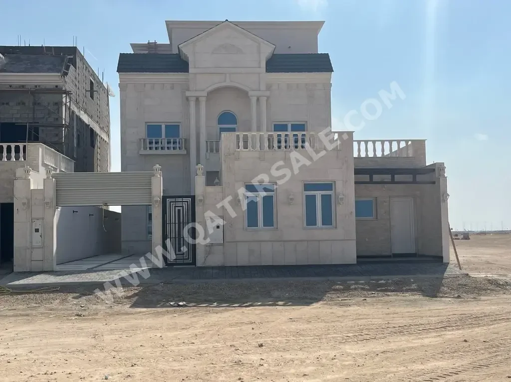 Family Residential  Not Furnished  Al Daayen  Umm Qarn  7 Bedrooms