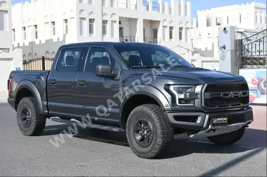 Ford  Raptor  2018  Automatic  98,000 Km  6 Cylinder  Four Wheel Drive (4WD)  Pick Up  Gray  With Warranty
