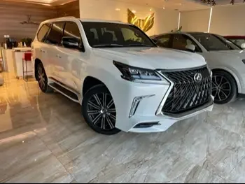 Lexus  LX  570 S  2018  Automatic  116,000 Km  8 Cylinder  Four Wheel Drive (4WD)  SUV  White