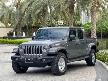 Jeep  Gladiator  2021  Automatic  59,000 Km  6 Cylinder  Four Wheel Drive (4WD)  Pick Up  Gray
