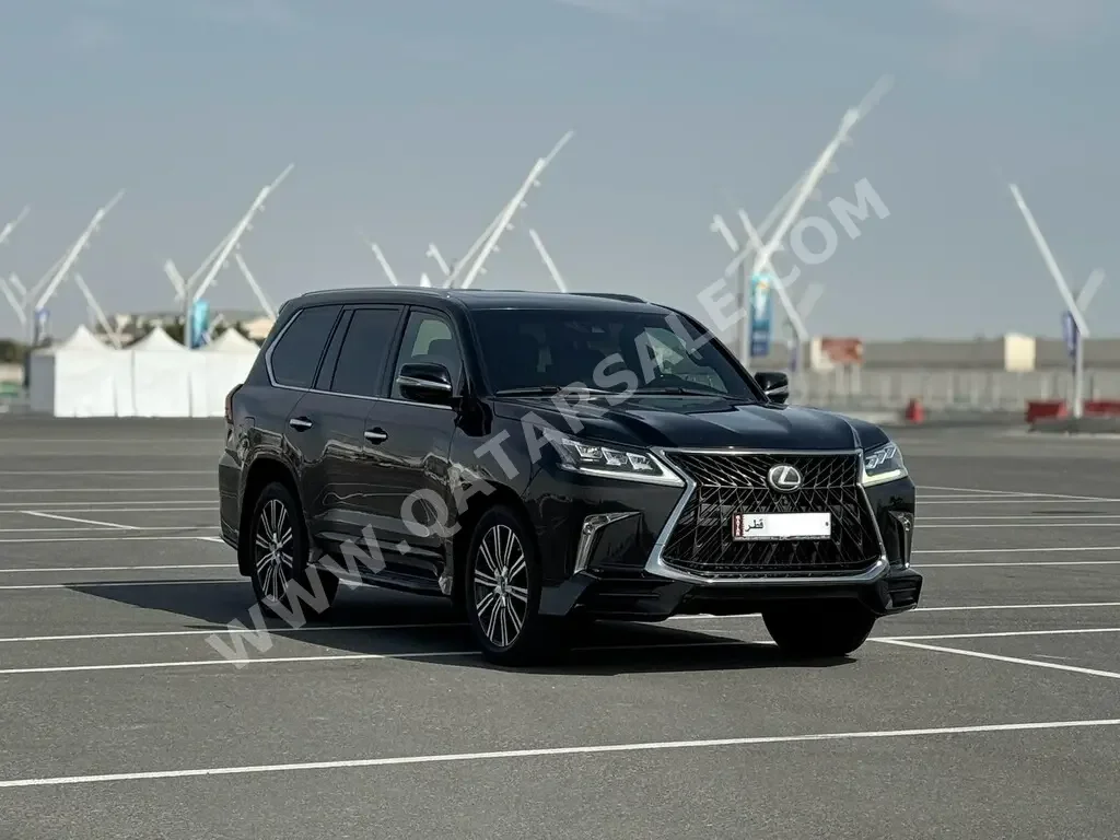Lexus  LX  570 S  2018  Automatic  123,000 Km  8 Cylinder  Four Wheel Drive (4WD)  SUV  Black