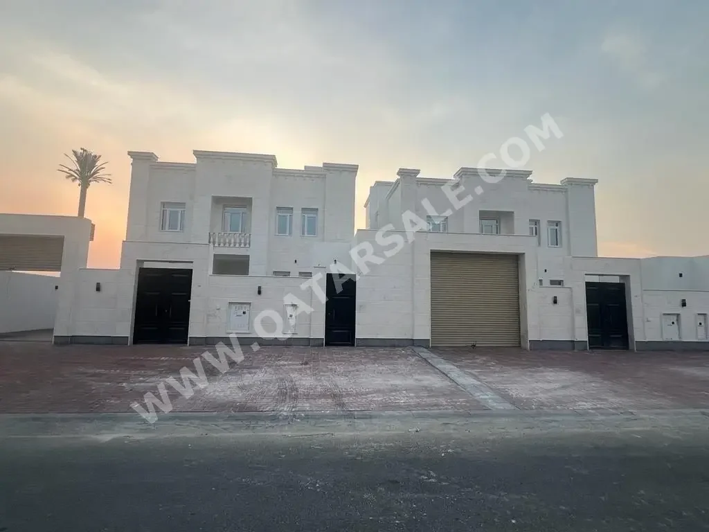 Family Residential  Not Furnished  Al Daayen  Al Khisah  8 Bedrooms