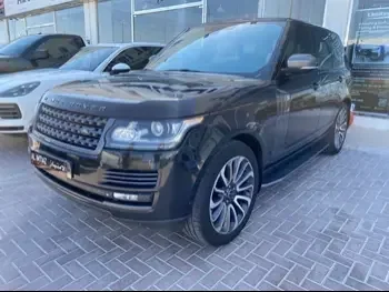 Land Rover  Range Rover  Vogue SE Super charged  2013  Automatic  142,000 Km  8 Cylinder  Four Wheel Drive (4WD)  SUV  Black
