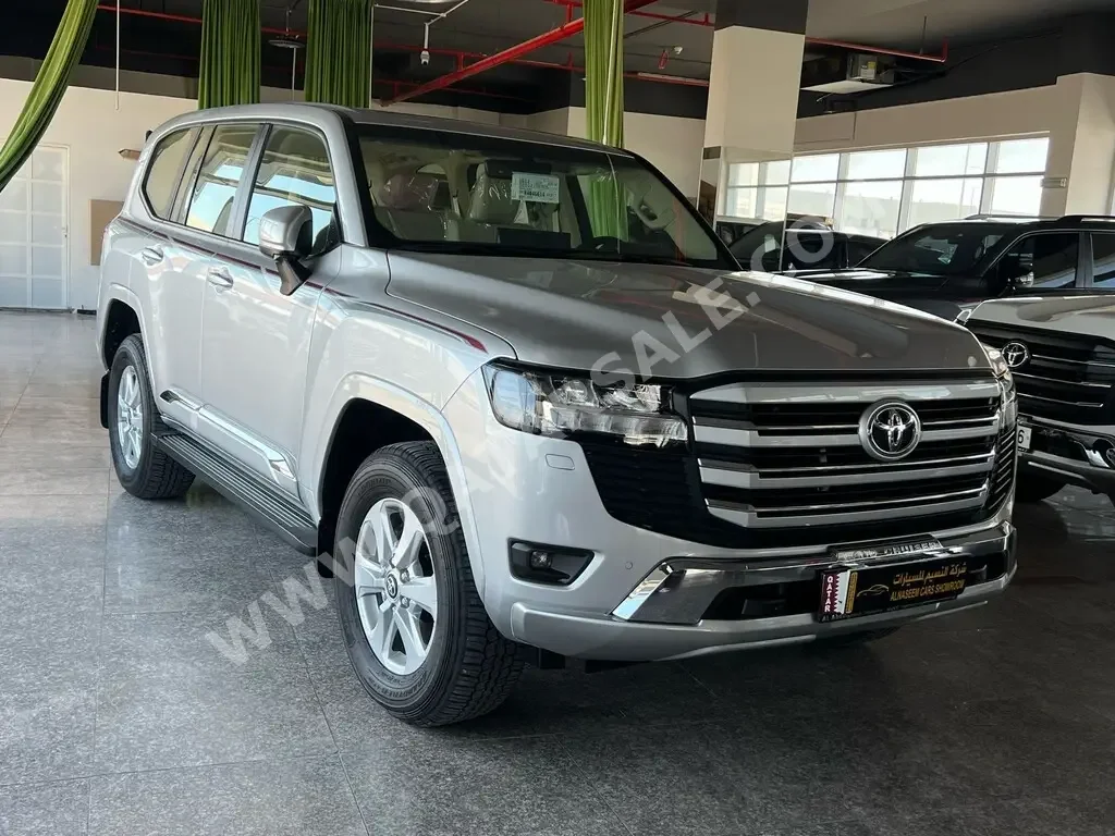 Toyota  Land Cruiser  GXR  2024  Automatic  470 Km  6 Cylinder  Four Wheel Drive (4WD)  SUV  Silver  With Warranty
