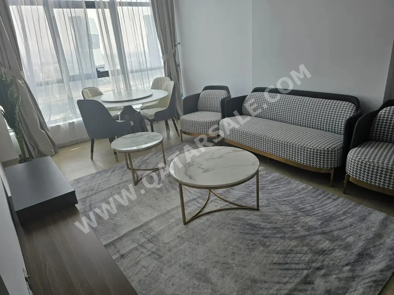 2 Bedrooms  Apartment  For Sale  Lusail -  Marina District  Fully Furnished