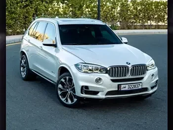 BMW  X-Series  X5  2015  Automatic  70,000 Km  6 Cylinder  Four Wheel Drive (4WD)  SUV  White