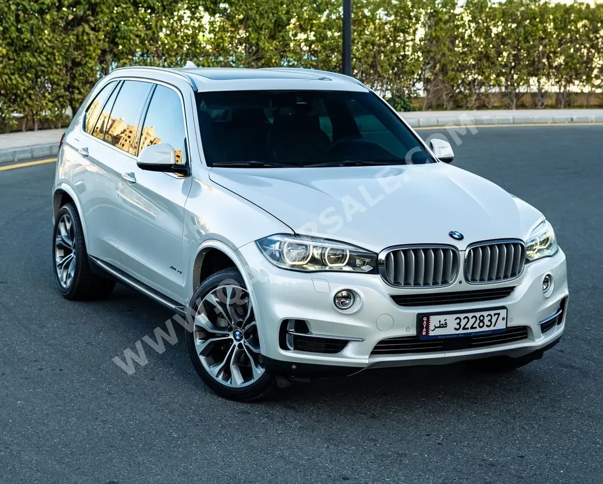 BMW  X-Series  X5  2015  Automatic  70,000 Km  6 Cylinder  Four Wheel Drive (4WD)  SUV  White