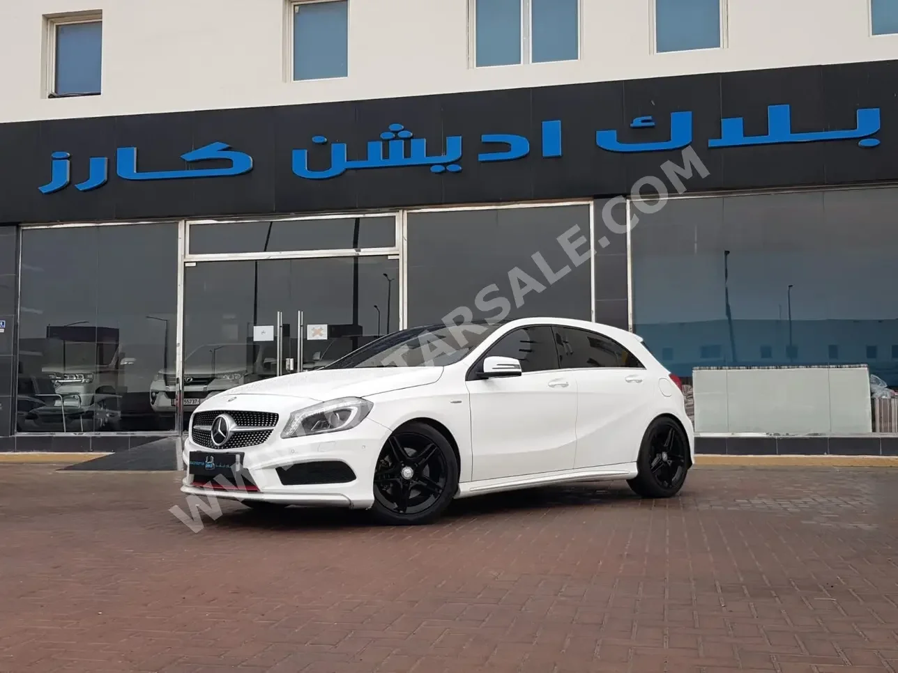Mercedes-Benz  A-Class  250  2014  Automatic  93,000 Km  4 Cylinder  Rear Wheel Drive (RWD)  Hatchback  White