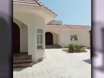 Family Residential  Not Furnished  Doha  Al Dafna  5 Bedrooms