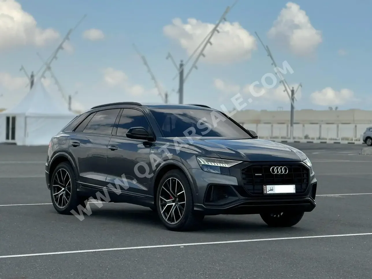 Audi  Q8  S-Line  2022  Automatic  90,000 Km  8 Cylinder  All Wheel Drive (AWD)  SUV  Gray  With Warranty