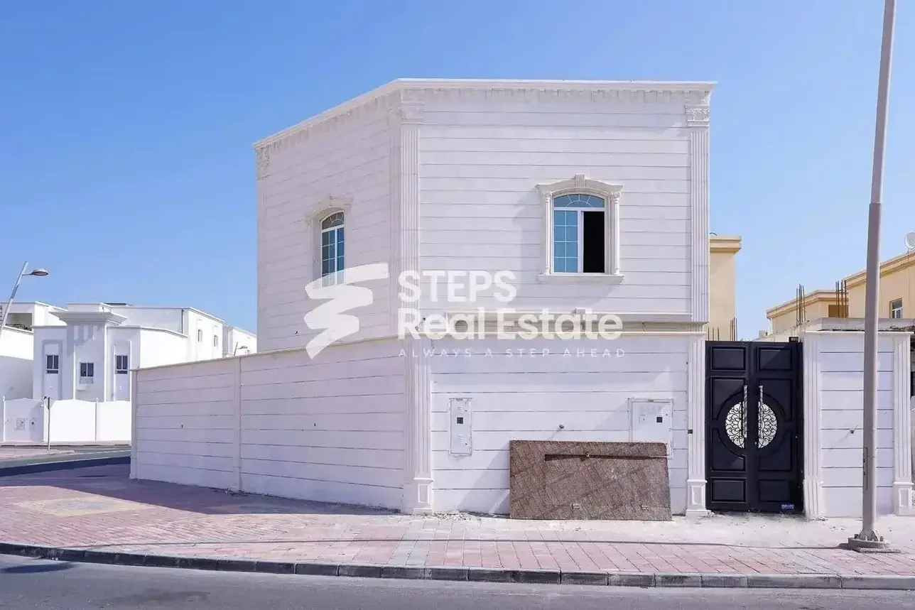 Family Residential  Not Furnished  Doha  Al Thumama  7 Bedrooms