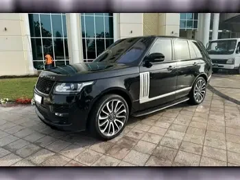 Land Rover  Range Rover  Vogue Super charged  2017  Automatic  165,000 Km  8 Cylinder  Four Wheel Drive (4WD)  SUV  Black