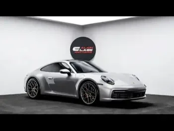 Porsche  911  Carrera 4S  2022  Automatic  14,148 Km  6 Cylinder  All Wheel Drive (AWD)  Coupe / Sport  Silver