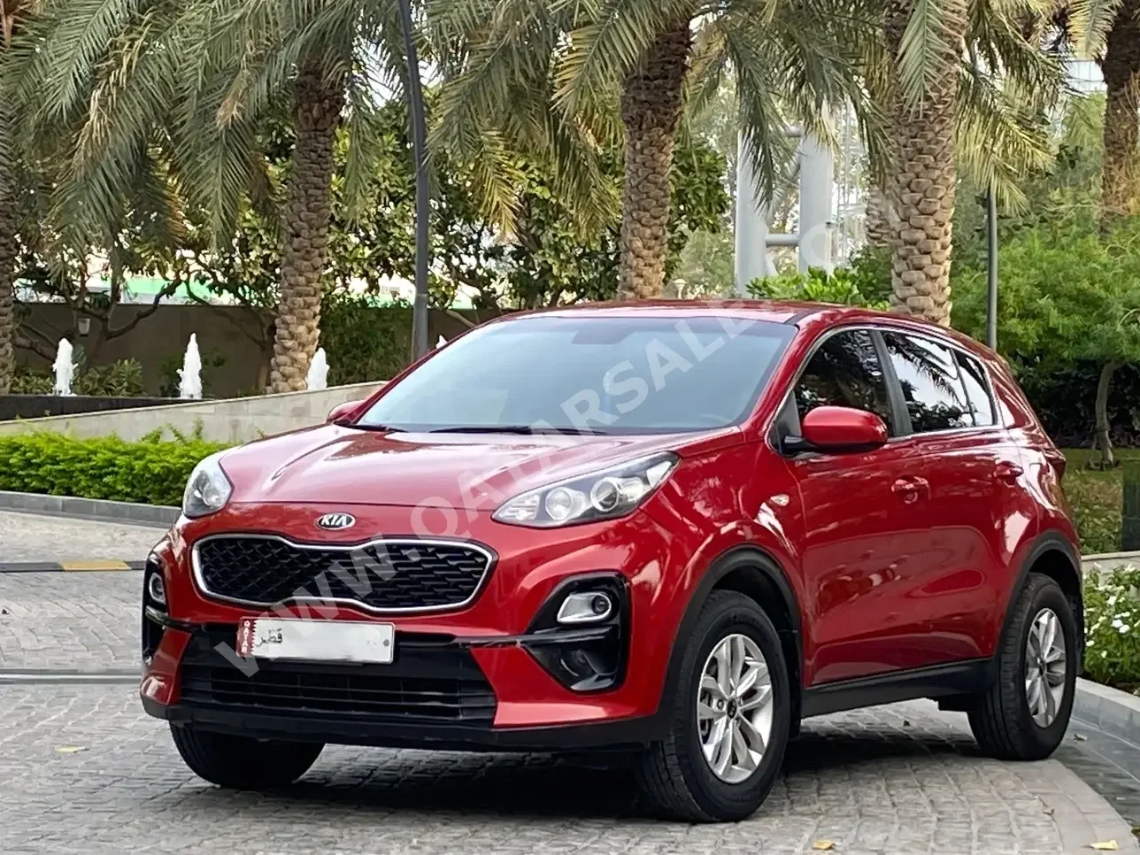 Kia  Sportage  2.0  2019  Automatic  181,000 Km  4 Cylinder  Front Wheel Drive (FWD)  SUV  Red
