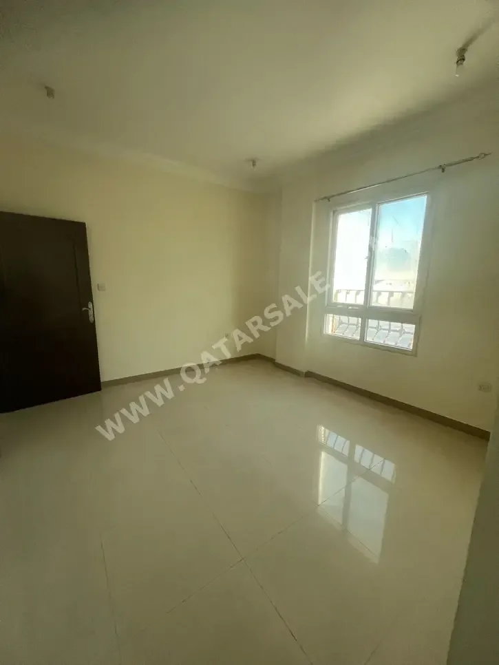 3 Bedrooms Apartment For Rent in Doha Al Sadd